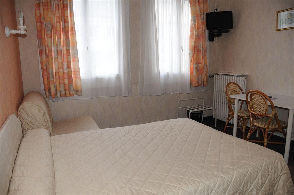 Hotel De Touraine Saint-Nazaire  Buitenkant foto